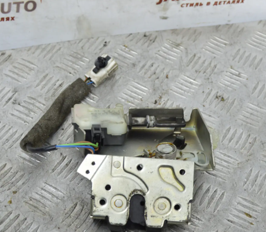  Ford 3S71A43102AA ціна, від 30.79 USD