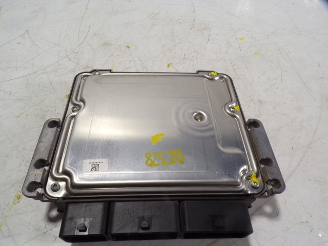 Купити 0281032885 Renault (RVI) 
