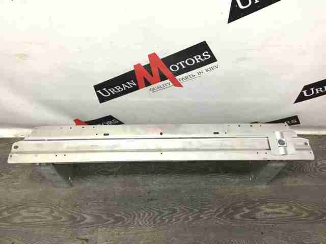 LR091866 Land Rover Балка бампера переднього
