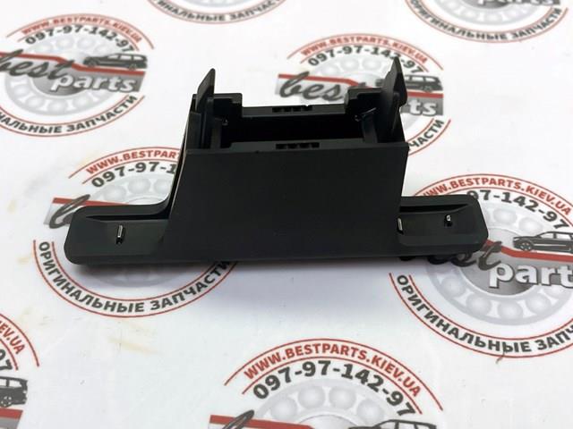  Mercedes A2238171800 ціна, від 68.22 USD
