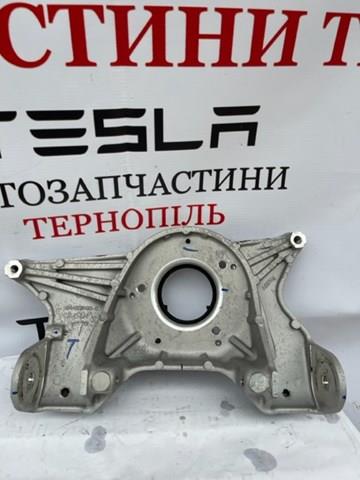 Стакан-амортизатора 104403200C Tesla