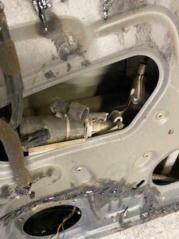 Купити 96168984 General Motors Двигун склопідіймача двері передньої, правої
