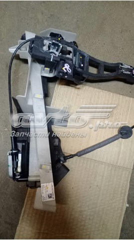 Внутрішній дверний замок Ford FT4AA21812BC
