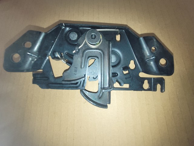 DT1A16700AC Ford Запор капота (замок і привід замка капота)