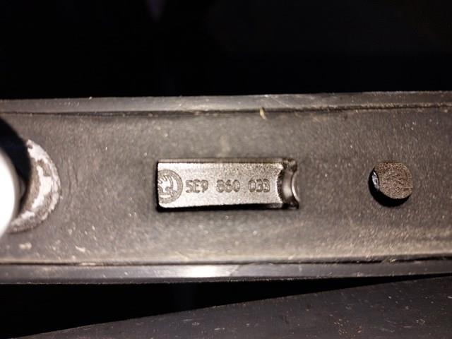 Купити 5E9860033 VAG 