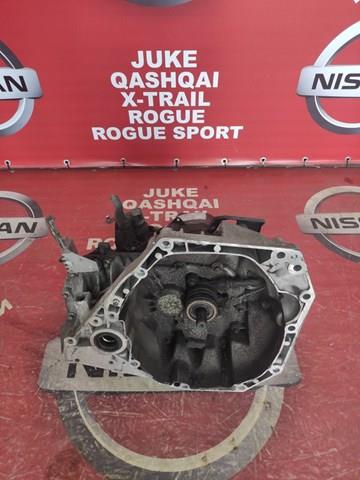 Коробка передач 8200133311 Renault (RVI)