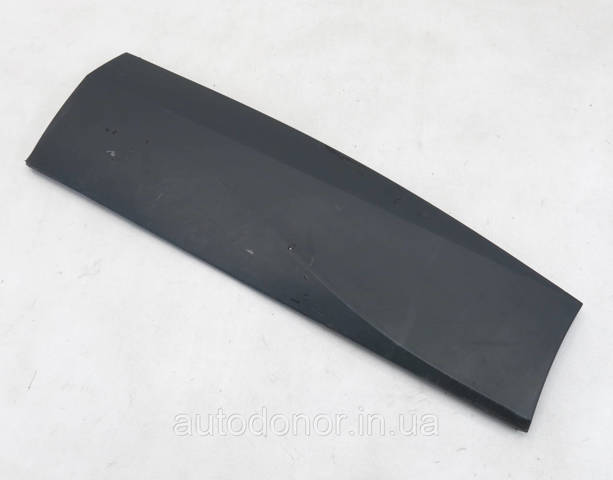 Накладка задньої лівої двері VAG 11K8549499B9 ціна, від 113.59 USD