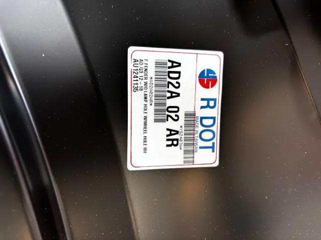 Крило переднє праве Signeda PAD10034AR ціна, від 70.93 USD