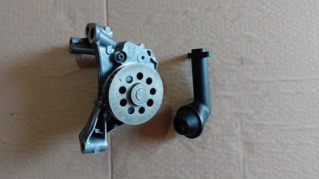 03L115105C VAG Масляний насос двигуна