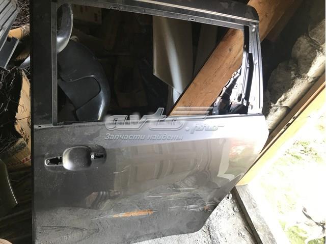 Двері задні Toyota 6700408130 ціна, від 506.77 USD