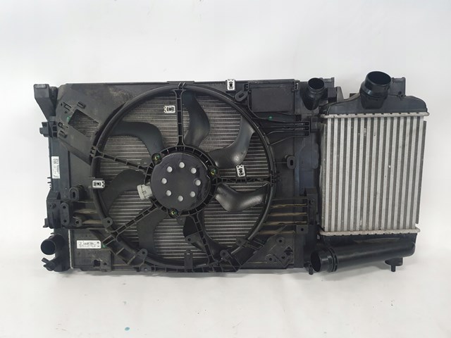 Купити 214105FA0B Nissan/Infiniti Радіатор двигуна