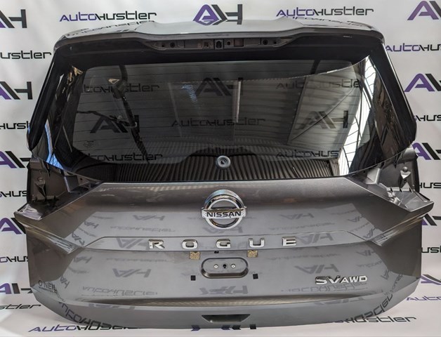 П'яті двері Nissan/Infiniti 9001A6RC0B ціна, від 2231.64 USD