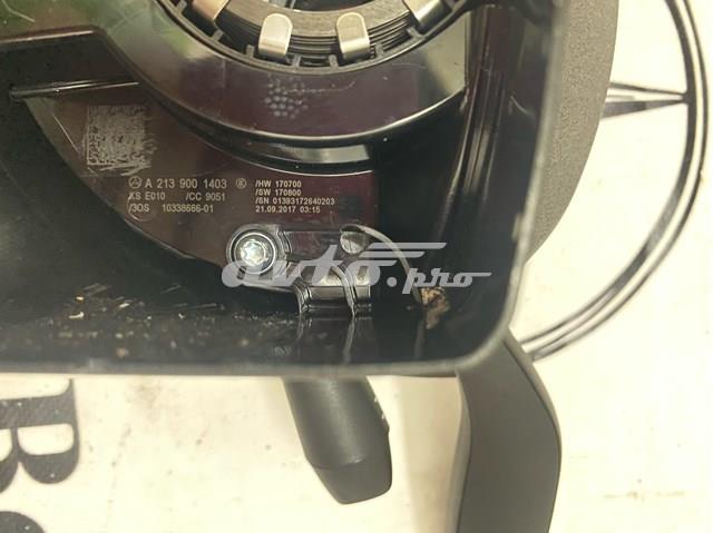Перемикачі Mercedes A2139001403 ціна, від 240.67 USD