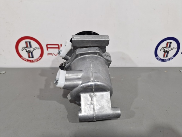Купити 926005RB0A Nissan/Infiniti Компресор кліматичної установки
