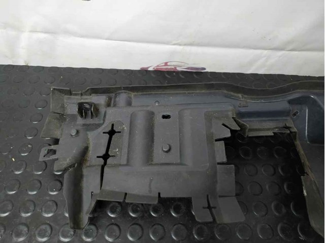 Рамка радіатора нижня Peugeot/Citroen 9812134180 ціна, від 46.41 USD