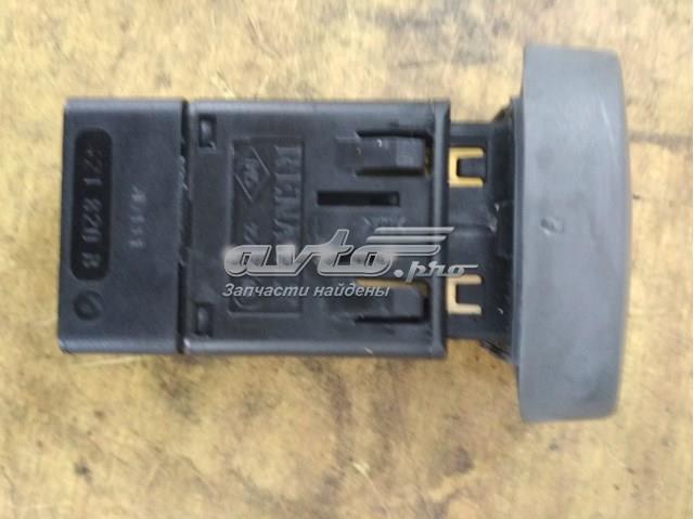 Кнопка аварійки 8200090307 Renault (RVI)