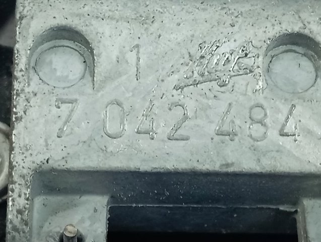  Land Rover 7042488 ціна, від 17.92 USD