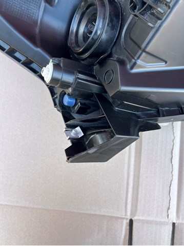 Купити 260604FA0A Nissan/Infiniti Основна фара в зборі ліва