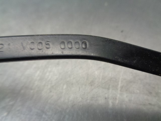  0001221V005 Mercedes