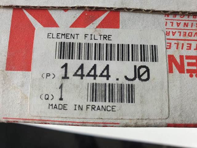 Елемент повітряного фільтра Peugeot/Citroen 1444J0 ціна, від 6.38 USD