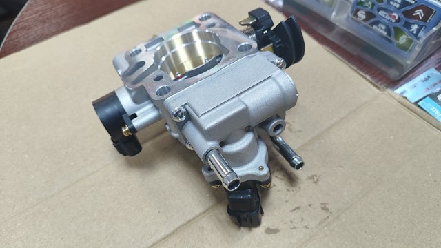 Дросільна заслінка TQ39012 Tqparts