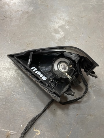  149820588B Tesla