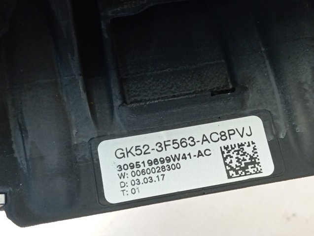  Land Rover GK523F563AC8PVJ ціна, від 127.12 USD