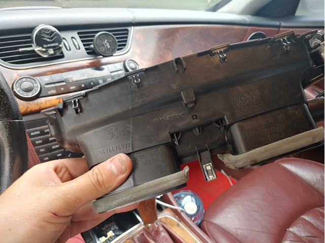  Peugeot/Citroen 9676476977 ціна, від 26.41 USD