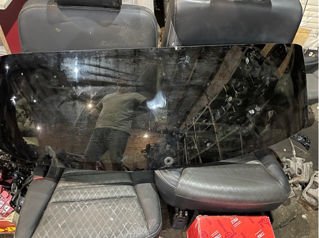 Скло кришки багажника Hyundai/Kia 87110C6000 ціна, від 101.35 USD