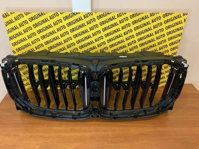 Жалюзі радіатора Autotechteile 7115190