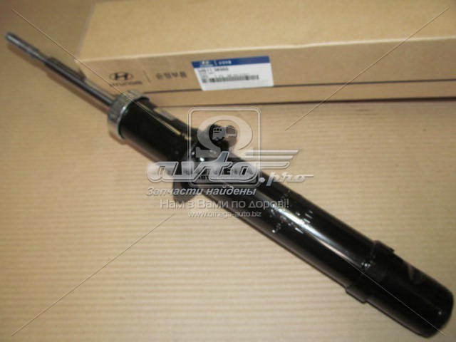 546113K060 Hyundai/Kia Стійка передня
