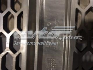Решітка радіатора 865604H000 Hyundai/Kia