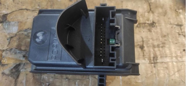  Ford EG9T14F642AA