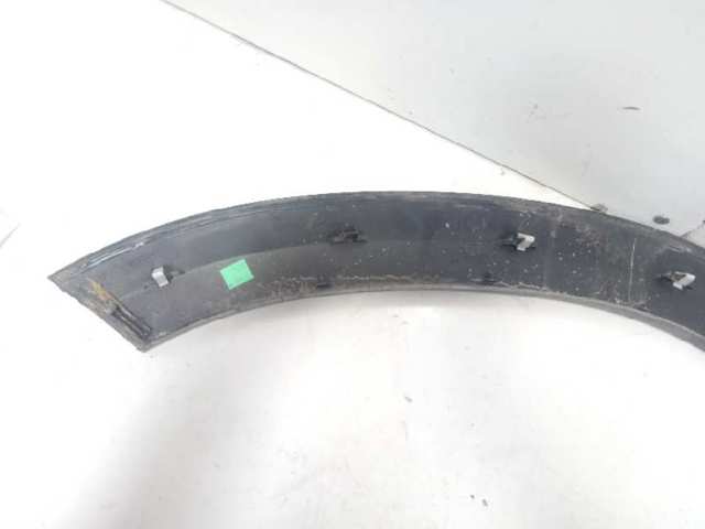 98174915XT Peugeot/Citroen Молдинг передньої арки колеса, правий