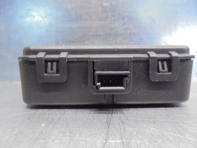 Купити AH4215K602BC Land Rover 