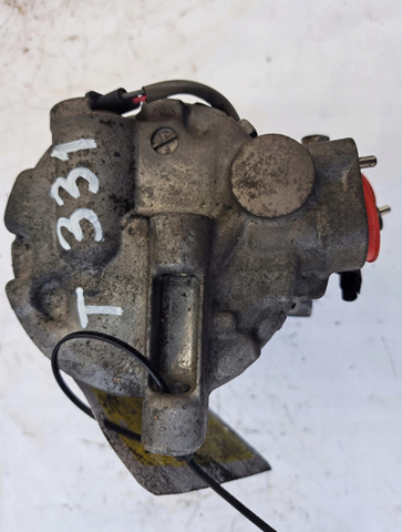 Компресор системи кондиціювання Denso 22527010 ціна, від 252.61 USD