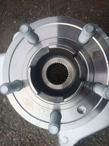 Купити LR146343 Land Rover Цапфа поворотного кулака