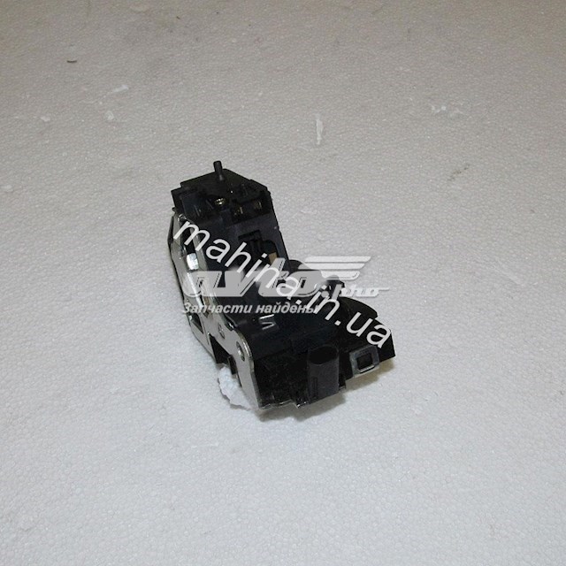 A136205010 Chery Замок задніх дверей, лівих
