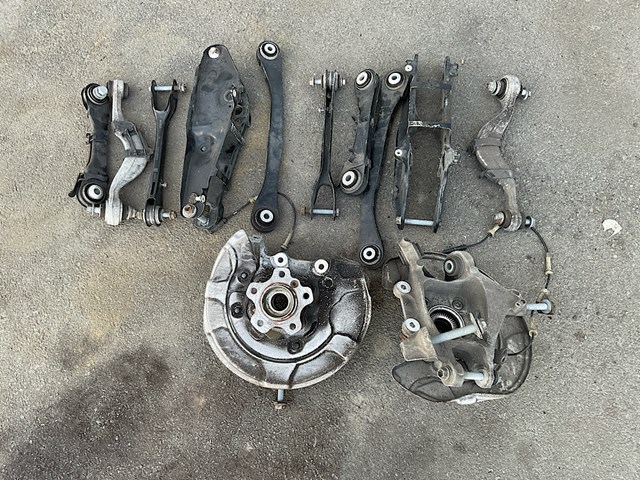 33326893528 BMW Важелі задньої підвіски