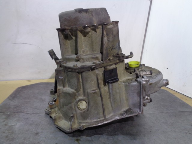 Купити Коробка передач Peugeot 205 I 741A, C