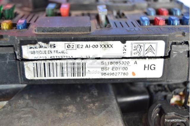 Коробка запобіжників Peugeot/Citroen 9649627780 ціна, від 69.68 USD