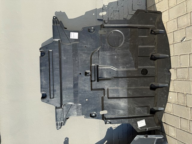 Купити A9105200100 Mercedes 