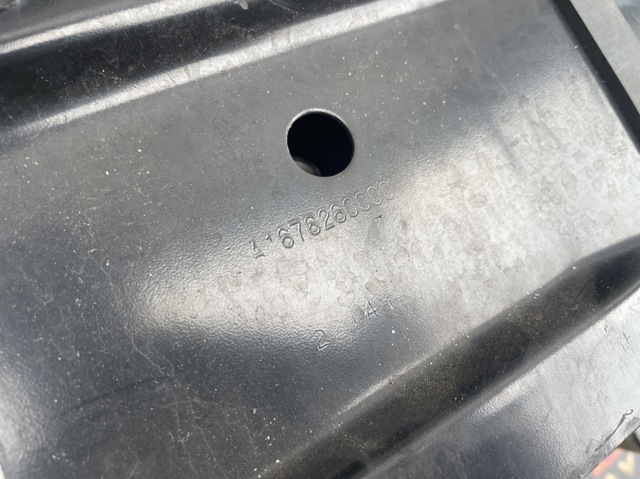 Купити A1676260000 Mercedes 