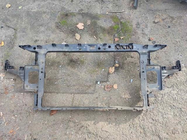 Рамка радіатора 64101G3000 Hyundai/Kia