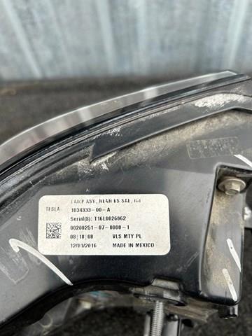 Купити 103433300A Tesla Стоп задній