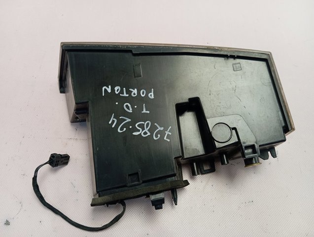 Стоп задній Peugeot/Citroen 9813507980 ціна, від 174.61 USD