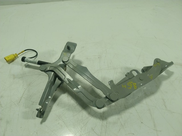 Купити 971823295YGRV Porsche 