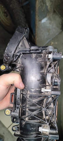 A6540903500 Mercedes Колектор впускний
