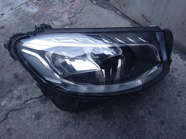Фара права A2538200261 Mercedes