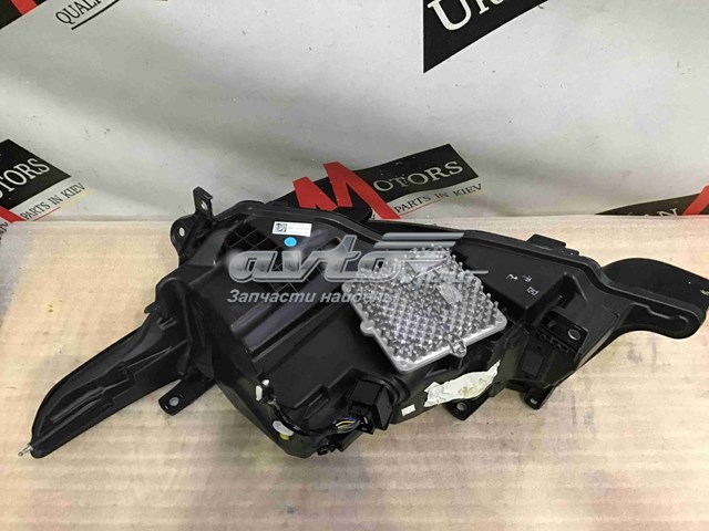 Купити LR100997 Land Rover Фара правая